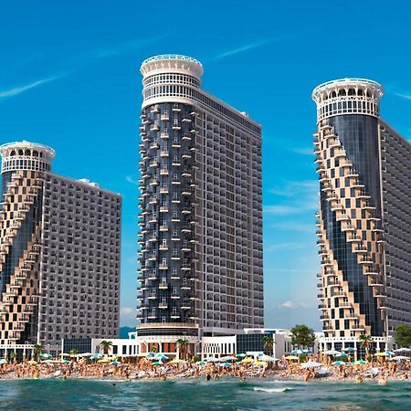 Seaview Panoramic Apartments Orbi Sea Towers Batumi Bagian luar foto