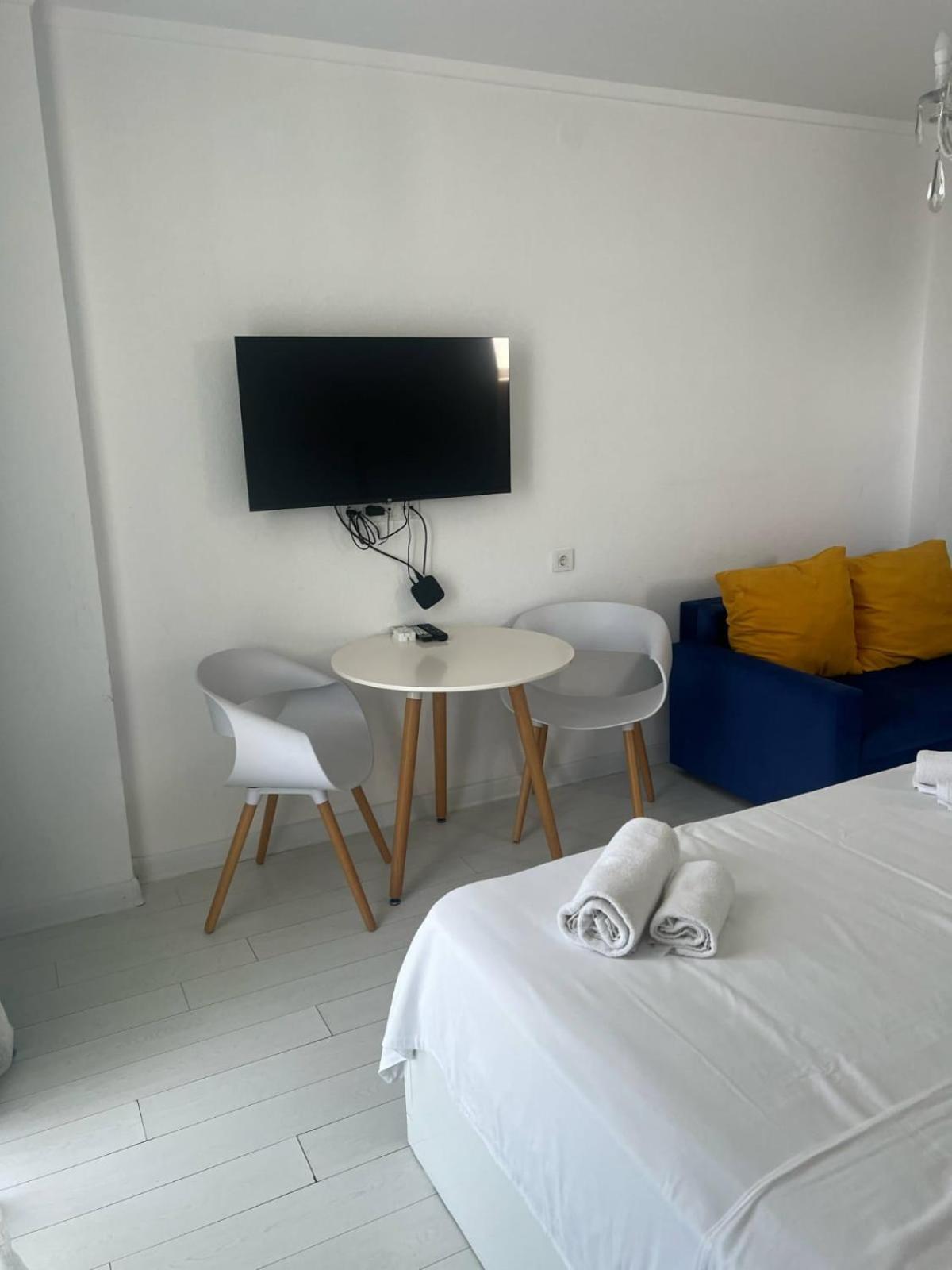 Seaview Panoramic Apartments Orbi Sea Towers Batumi Bagian luar foto
