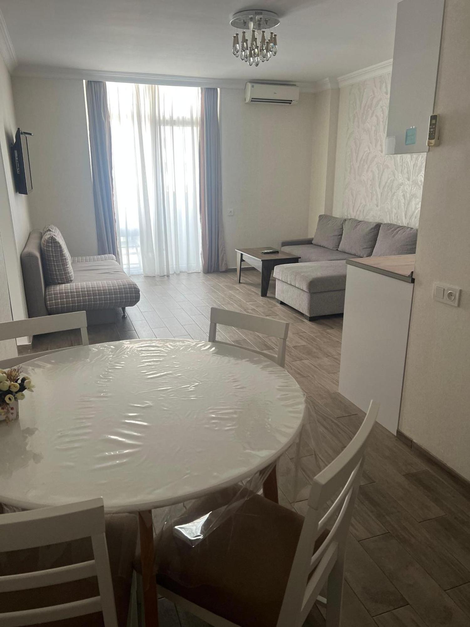 Seaview Panoramic Apartments Orbi Sea Towers Batumi Bagian luar foto
