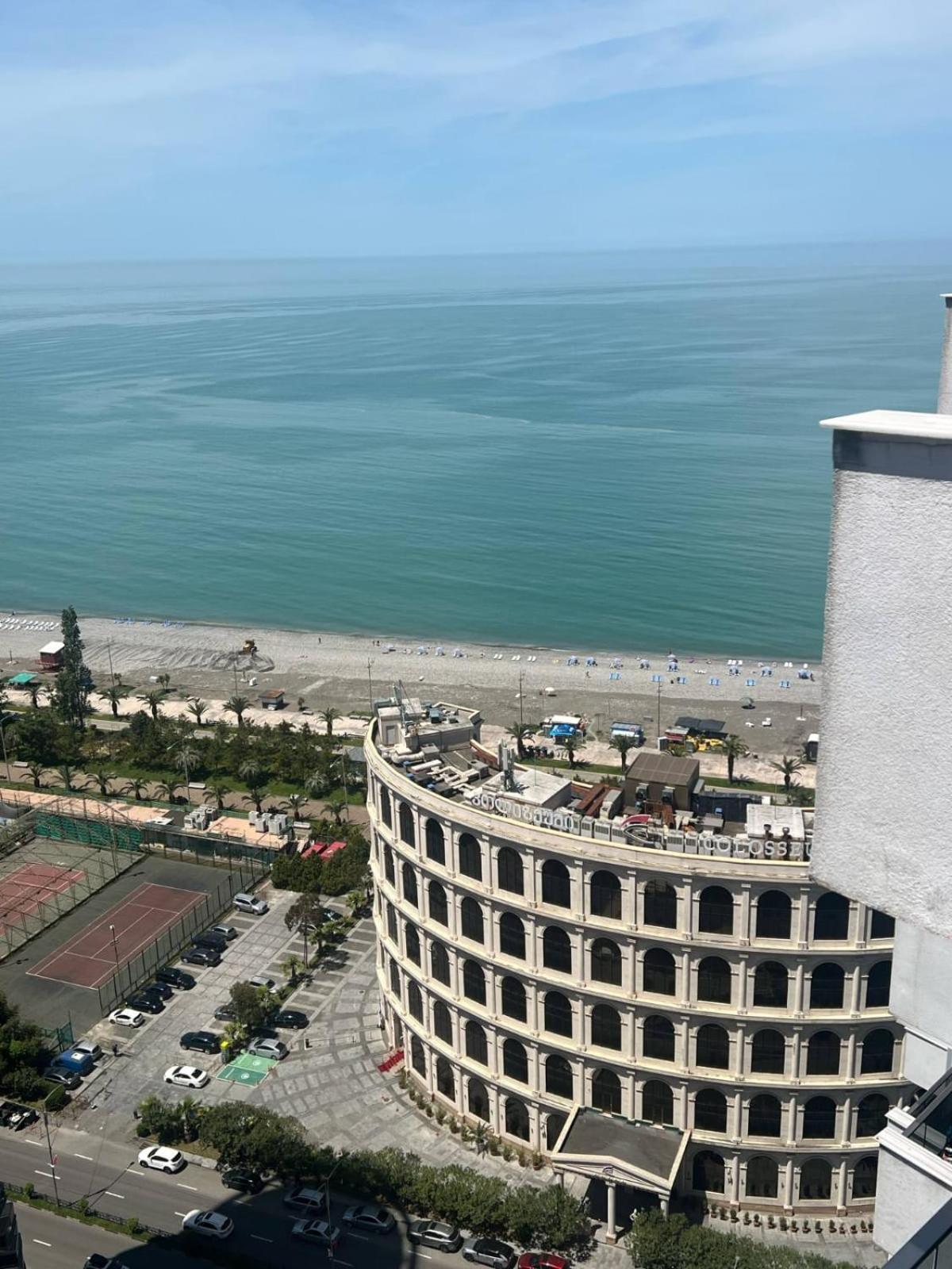 Seaview Panoramic Apartments Orbi Sea Towers Batumi Bagian luar foto
