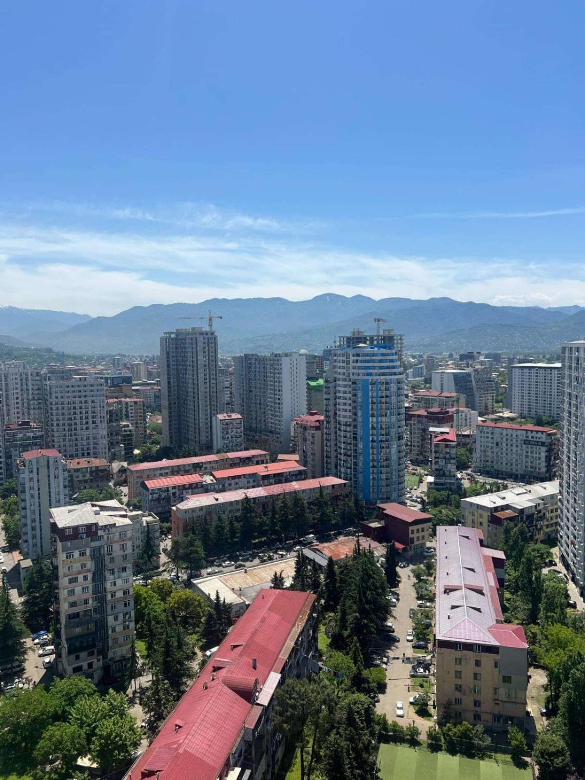 Seaview Panoramic Apartments Orbi Sea Towers Batumi Bagian luar foto