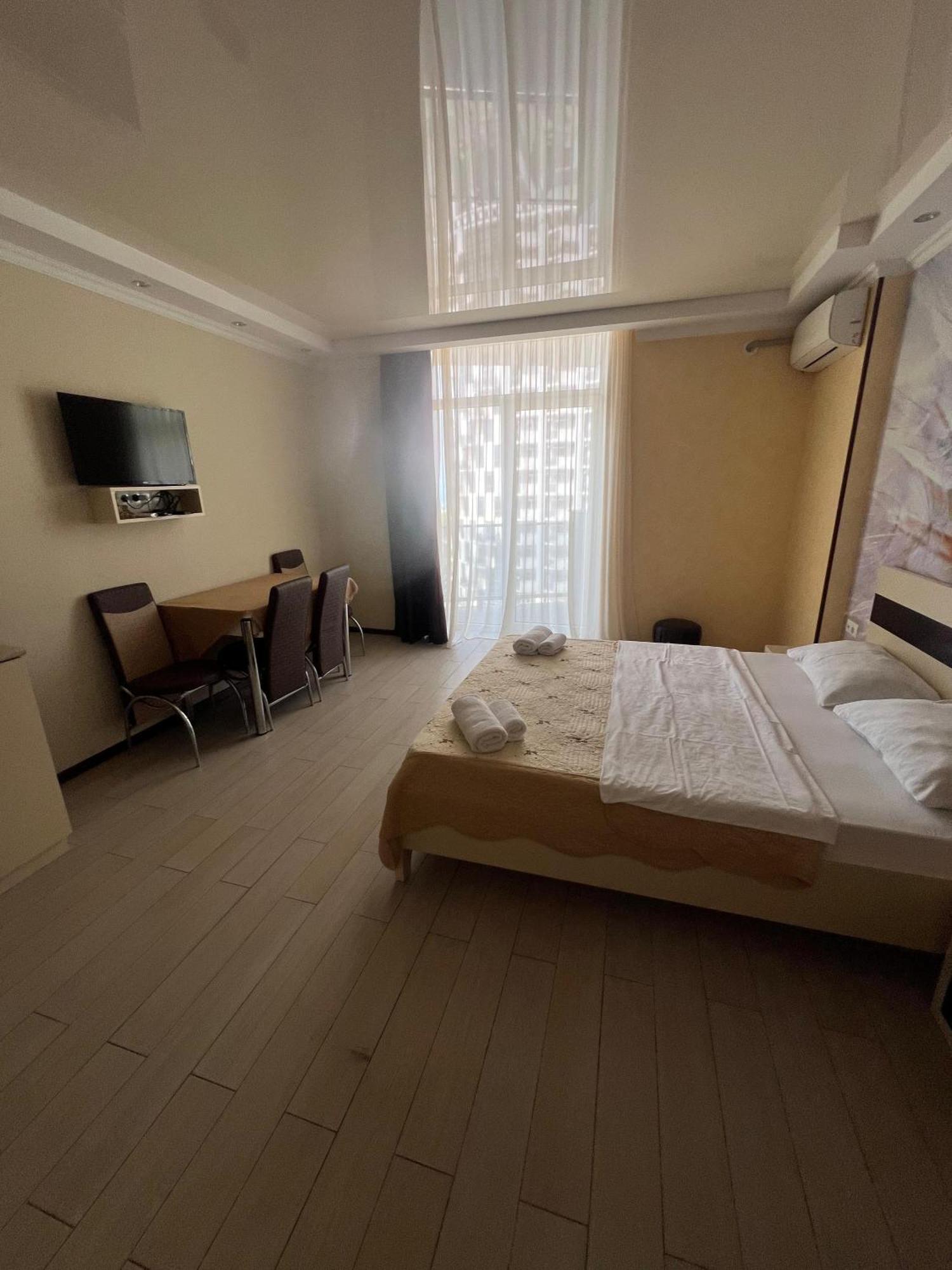 Seaview Panoramic Apartments Orbi Sea Towers Batumi Bagian luar foto