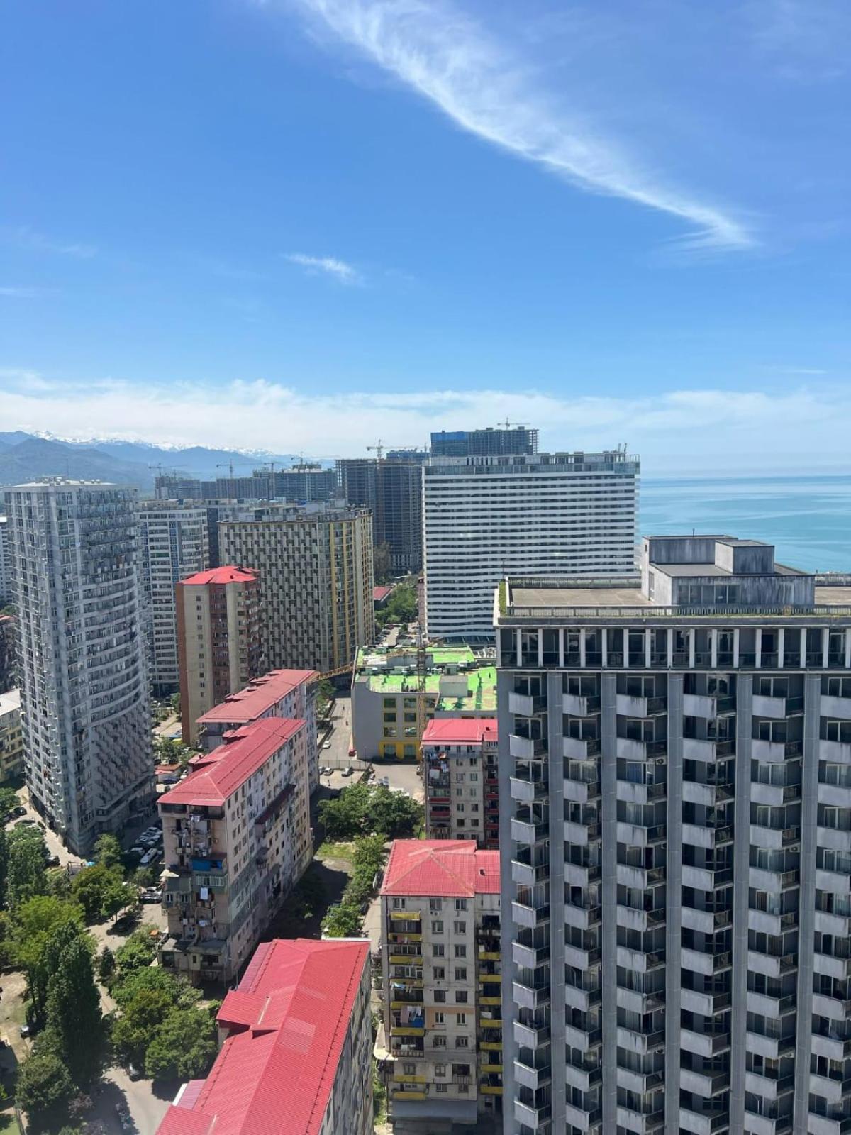 Seaview Panoramic Apartments Orbi Sea Towers Batumi Bagian luar foto